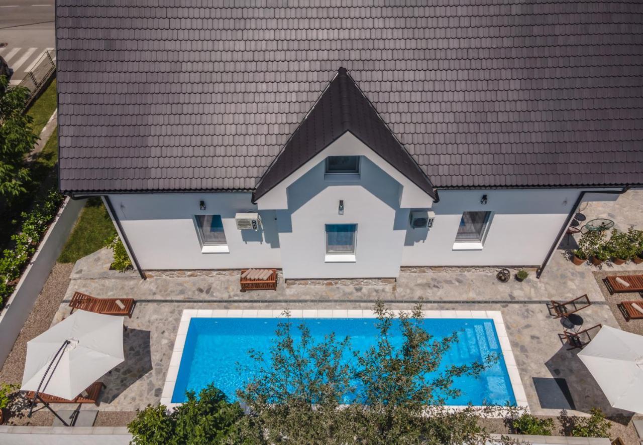 Vila Pobeda Banja Koviljaca Ngoại thất bức ảnh